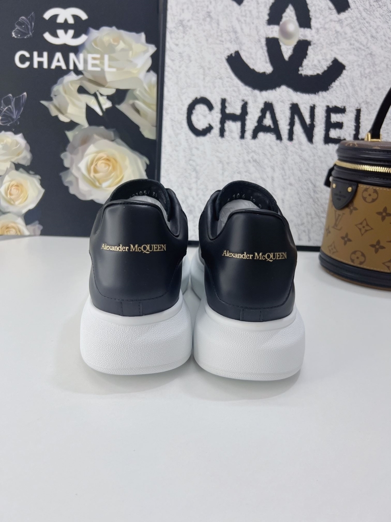 Alexander Mcqueen Casual Shoes